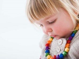 Cómo enseñar a leer a niños autistas